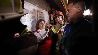 Alcalde de Lima Jorge Muñoz anuncia acciones tras incendio en Mesa Redonda