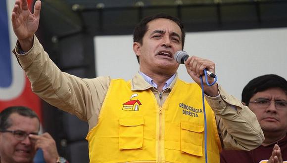 La agrupación fonavista Democracia Directa inscribió la candidatura de Álex Gonzales Castillo. (Andina)
