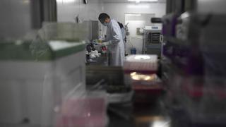 Máquina china hace pruebas de coronavirus en solo 30 minutos [FOTOS]