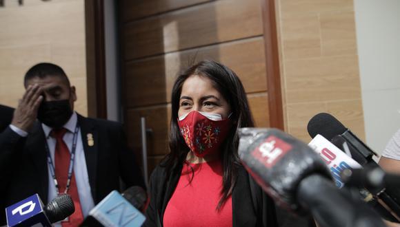 Kelly Portalatino, congresista de Perú Libre, votó a favor de admitir la moción de censura contra María del Carmen Alva. (archivo GEC))