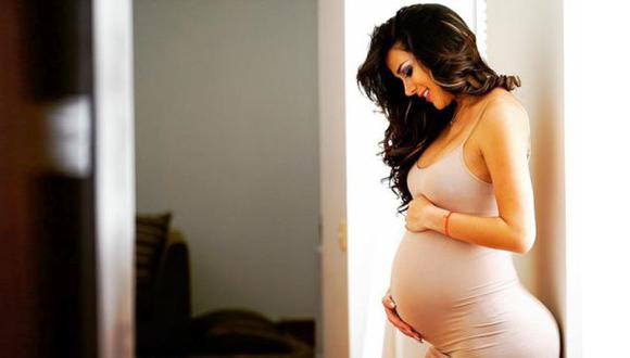 Silvia Cornejo mostró imágenes de la evolución de su embarazo. (Instagram)