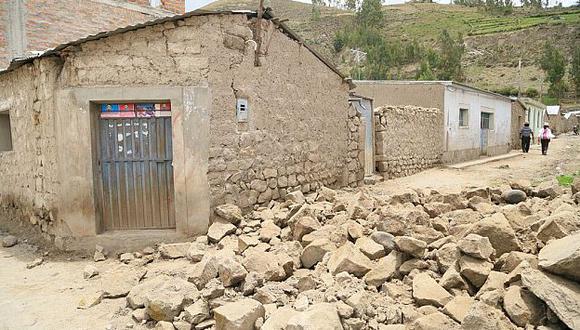Arequipa: Crece cifra de casas colapsadas por sismo en Caylloma. (Miguel Idme)