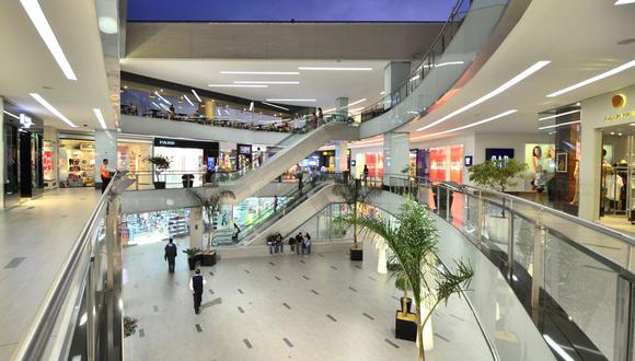 Para los centros comerciales los domingos representan el 30% o más de sus ventas.