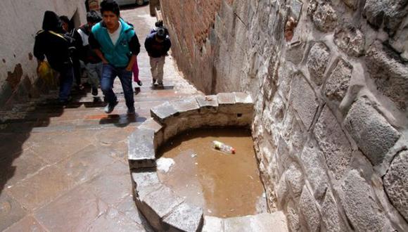 Autoridades cusqueñas descartaron atentado contra el patrimonio cultural por remoción de cabeza de piedra en calle Mira Calcetas en el Cusco. (Andina)