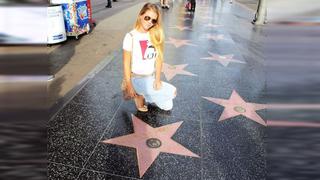 Brunella Horna se luce con su propia 'estrella' en el Paseo de la fama de Hollywood