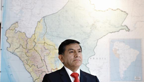 en el mininter. El ministro del Interior, Carlos Morán Soto, recibió a la directora de Perú21, Cecilia Valenzuela, en la sede institucional de la cartera. (César Campos)
