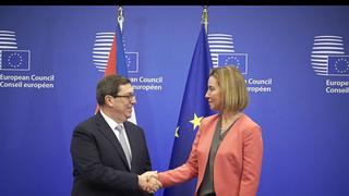 Unión Europea y Cuba retoman relaciones y firman pacto de cooperación