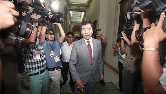 Ministerio Público abre investigación preliminar a Moíses Mamani por denuncia de tocamientos indebidos (Perú21)
