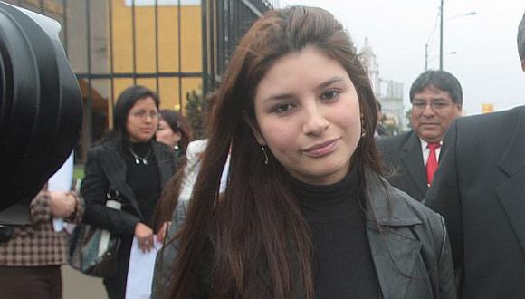 Joven universitaria no se ha presentado ante las autoridades, y la Policía piensa que pretendería huir hacia Ecuador. (USI)