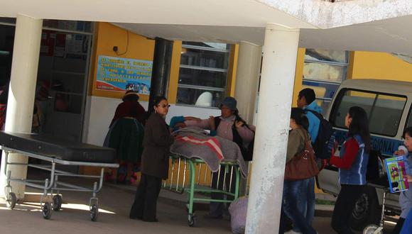 Familia fue llevada a hospital de EsSalud. (Usi)