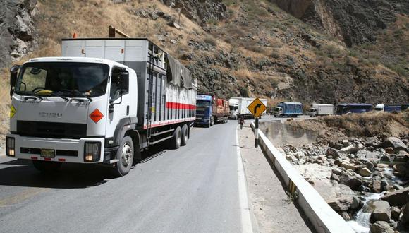 Carretera Central experimenta un incremento en el flujo durante feriados largos. (Foto: Andina)