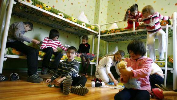 Niños de un orfanato en la ciudad de Rostov-on-Don. (Reuters)