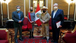 COVID-19: Pedro Castillo se reunió con embajadora de EE.UU. para asegurar abastecimiento de más vacunas de Pfizer al Perú
