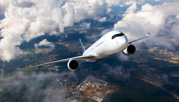 La reapertura de vuelos internacionales estaba pactada para la cuarta fase de reactivación económica en el país. (Foto: Shutterstock)