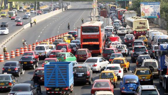 Semana Santa: Masivo retorno de vehículos a Lima tras feriado largo. (Andina)