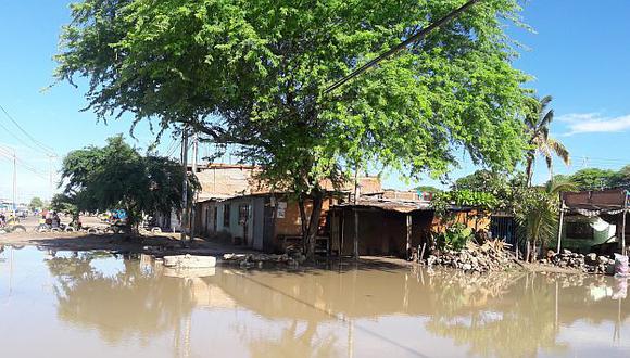 Piura: Unos 15 mil habitantes están aislados por las lluvias. (Perú21)