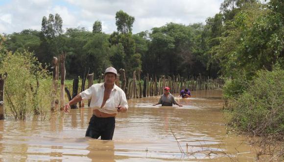 El desborde del río La Leche afectó cientos de cultivos e incomunicó a varios poblados. (Perú21)