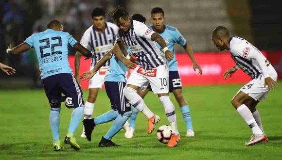 Alianza Lima y Sporting Cristal protagonizaron un partido intenso en matute. (Foto: Gian Ávila / GEC)