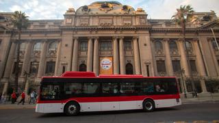 Autobuses eléctricos suman más de 6,5 millones de viajes en Santiago de Chile