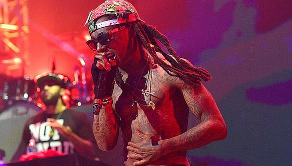 Lil Wayne sufrió dos convulsiones en pleno vuelo y su avión aterrizó de emergencia. (Getty Images)