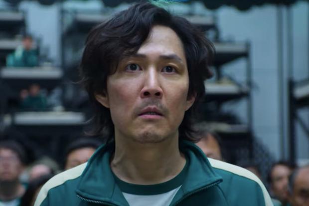 Ли Чжон Чжэ Эс сон ги-Хун в "игре кальмаров" (Фото: Netflix) 