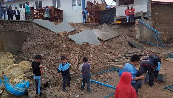 Cajamarca: Colapsó muro de colegio San Ramón y niños podrían quedarse sin lugar donde estudiar. (Eduin Lozano)
