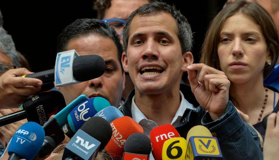 Corte Suprema prohíbe a Juan Guaidó salir de Venezuela y congela sus cuentas. (Foto: AFP)