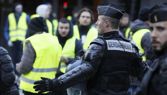 En toda Francia, ese 8 de diciembre se habían desplegado 89 mil policías y gendarmes, lo que no impidió que se repitieran escenas de guerrilla urbana. (Foto: EFE)