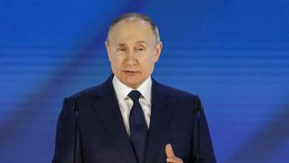 Rusia: Putin apoya liberar las patentes de las vacunas contra el coronavirus