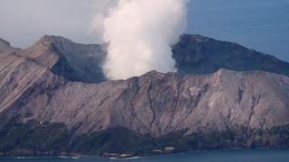Nueva Zelanda: elevan a 20 los muertos por la erupción del volcán Whakaari