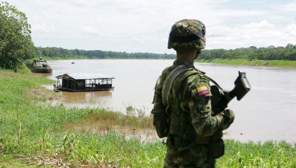 Colombia: Fuerzas Armadas podrán atacar a disidentes de las FARC. (PERÚ21)