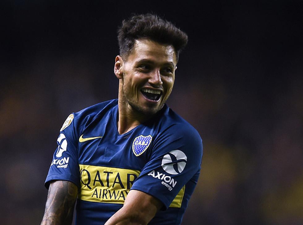 Mauro Zárate anotó uno de los cinco penales con los que Boca Juniors venció a Vélez Sarsfield. (GETTY)