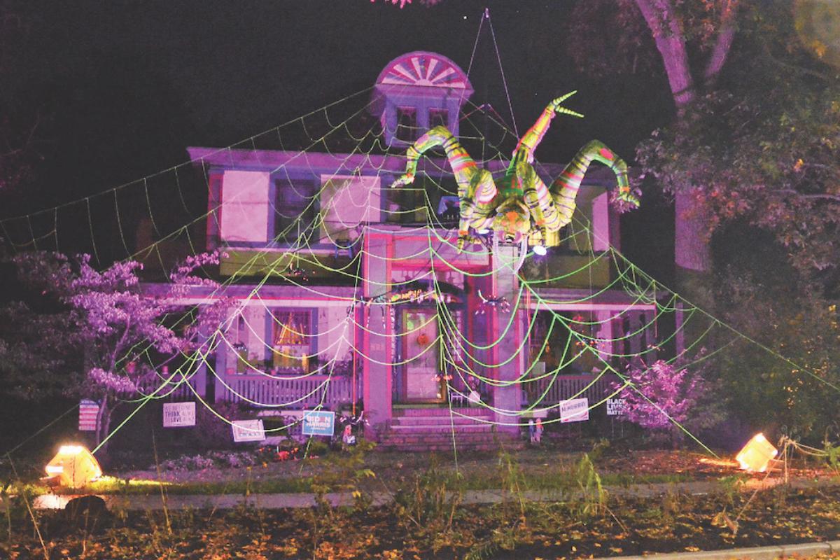 VIDEO VIRAL | Esta casa decorada con una araña gigante animatrónica por  Halloween se volvió tendencia | Twitter | RexChapman | Nueva York | Estados  Unidos | USA | EEUU | nnda nnrt | REDES-SOCIALES | PERU21