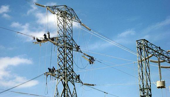 La viceministra de Electricidad, Patricia Elliot, destacó que el objetivo del Gobierno es llevar el servicio de electricidad a cada rincón del país. (Foto: GEC)
