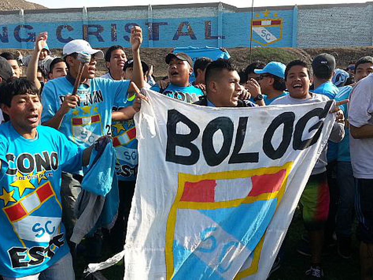 Arte Si transmitir Barra de Sporting Cristal realizó un 'banderazo' en apoyo a su equipo |  DEPORTES | PERU21