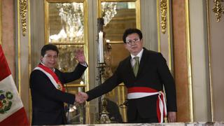 Miguel Rodríguez Mackay jura como ministro de Relaciones Exteriores en reemplazo de César Landa