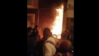Manifestantes incendian recinto electoral tras cuestionado conteo de votos en Bolivia [VIDEO]
