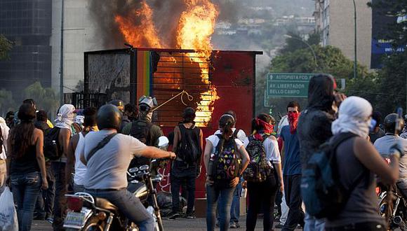 Protestas en Venezuela ya van dejando 21 muertos. (EFE)