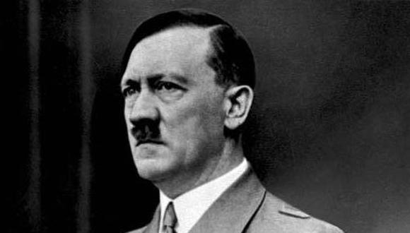 Pintura de Adolf Hitler causa revuelo en exhibición (Captura)