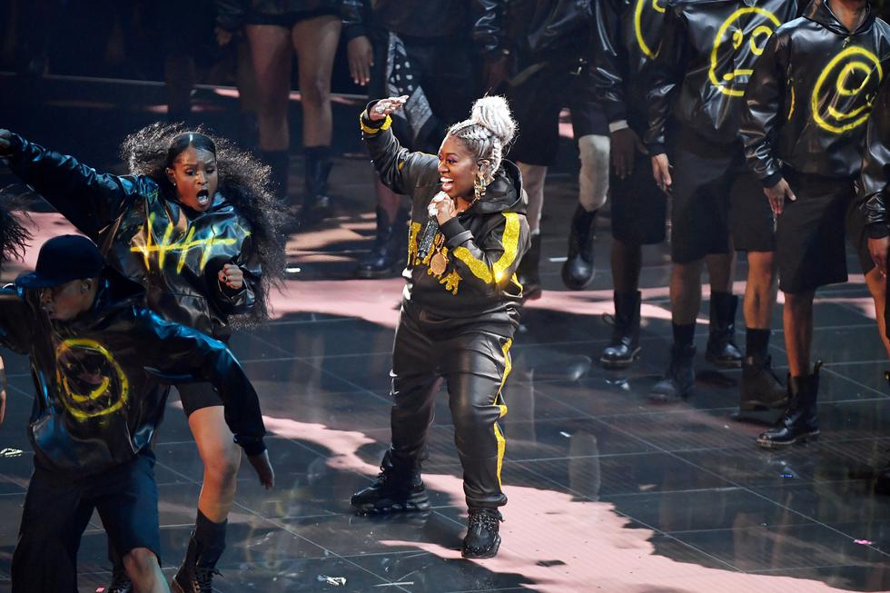 Missy Elliott salió al escenario para deleitar a todos los presentes en los MTV Awards. (Fotos: AFP)