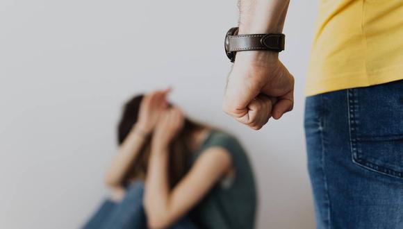 “Con relación a la violencia doméstica, el 55% de las mujeres declaró haber sido en algún momento víctima de violencia por parte de su pareja. Este porcentaje es ligeramente mayor en el área urbana que rural”.