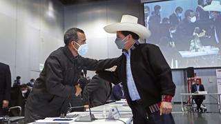 Pedro Castillo defiende a Maraví y deja sin piso a su primer ministro