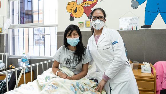 Empresa peruana Cerámica San Lorenzo instaló más de 600 m2 de superficies en el hospital con el fin de evitar incremento por contagios de COVID-19.