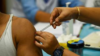 Colombia aprueba dosis de refuerzo de vacuna contra COVID-19 para mayores de 18