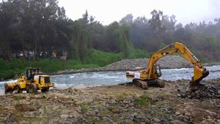 Fenómeno El Niño: Municipalidad de Lima limpia cauces de ríos Chillón, Lurín y Rímac