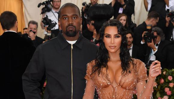 Kim Kardashian estaría “intentando arreglar las cosas” con Kanye West con terapia matrimonial.  (Foto: Angela Weiss / AFP)