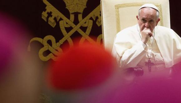 Papa Francisco en la gran sala Clementina del Palacio Pontificio. (Reuters)
