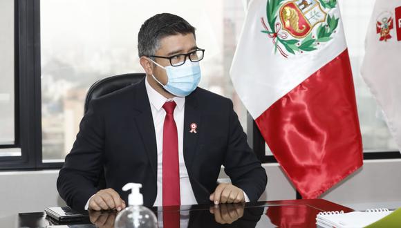 El ministro Geiner Alvarado, tendrá que responder un pliego interpelatorio ante el Parlamento. (Foto: Ministerio de Vivienda)