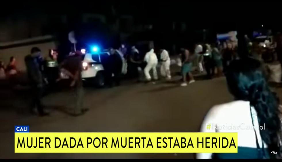 La víctima de un tiroteo 'revive' cuando iban a trasladar su cuerpo a la morgue. Ocurrió en Cali, Colombia. (YouTube / Noticias Caracol)