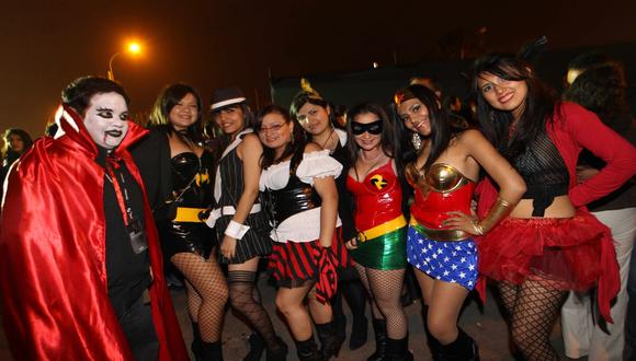 Una de las festividades más esperadas del año es la Noche de Brujas y la Canción Criolla.  (Foto: USI)